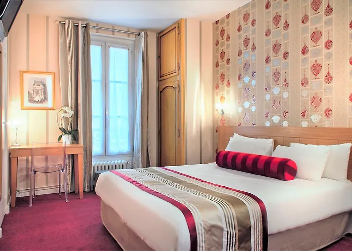 Hotel Romance Malesherbes By Patrick Hayat Paris